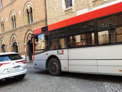 bus navetta della Tpl Osimo