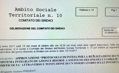Il documento firmato a Fabriano dai sindaci dell'Ambito 10, dalle sigle sindacali unite, dagli enti ecclesiali e dalle onlus.Il documento firmato a Fabriano dai sindaci dell'Ambito 10, dalle sigle sindacali unite, dagli enti ecclesiali e dalle onlus.