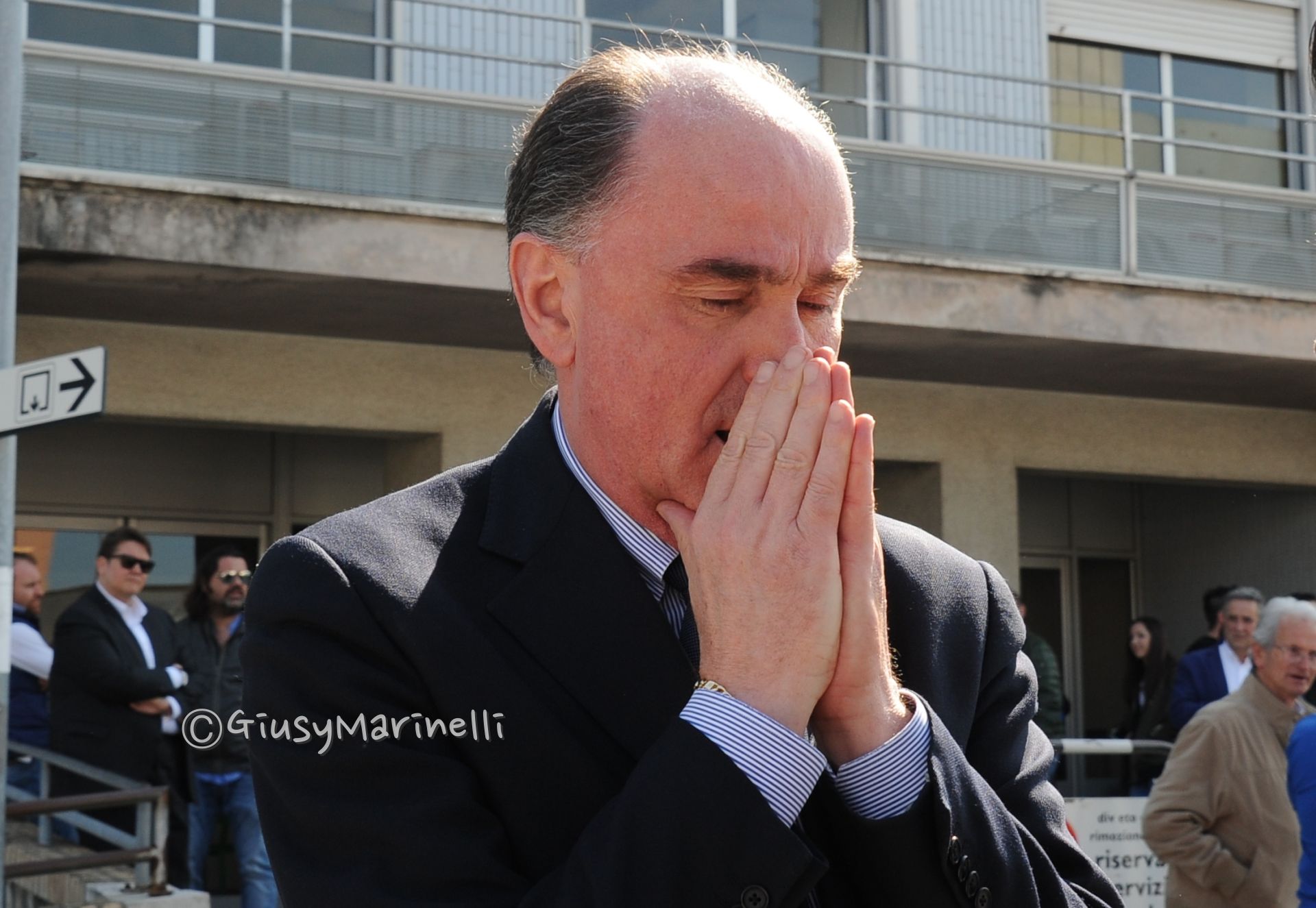obitorio_Michele_Scarponi-DSC_5296-Fabio_Luna-CONI