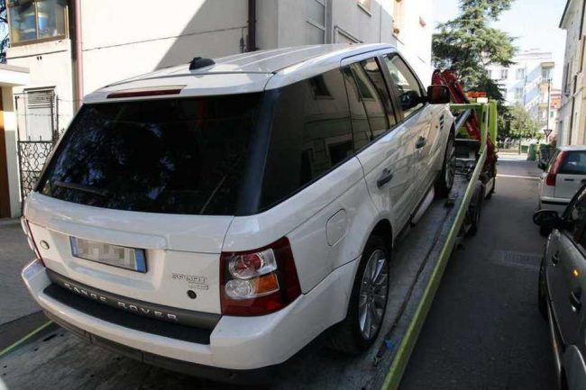 Range-Rover-rubata