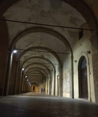 L'ingresso della Biblioteca comunale R. Sassi di FabrianoL'ingresso della Biblioteca comunale R. Sassi di Fabriano