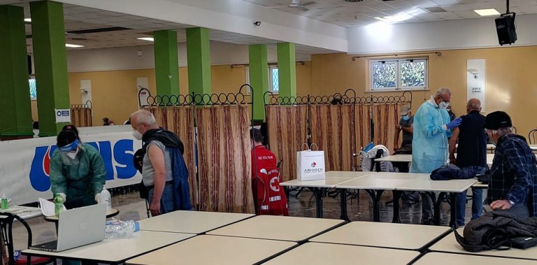 Vaccinazione Antinfluenzale In Mille In Fila Sulle Note Di Gaspare 