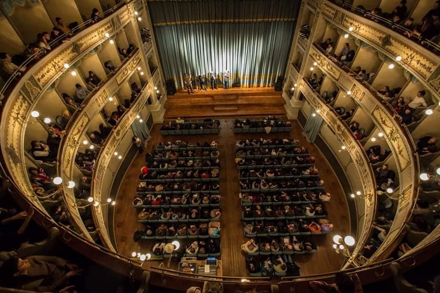 “Signals from Space”, a popular evening with researchers at the La Nuova Fenice Theater – Ancona Chronicles