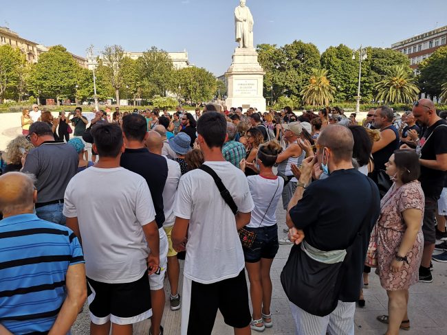 manifestazione no vax ancona2