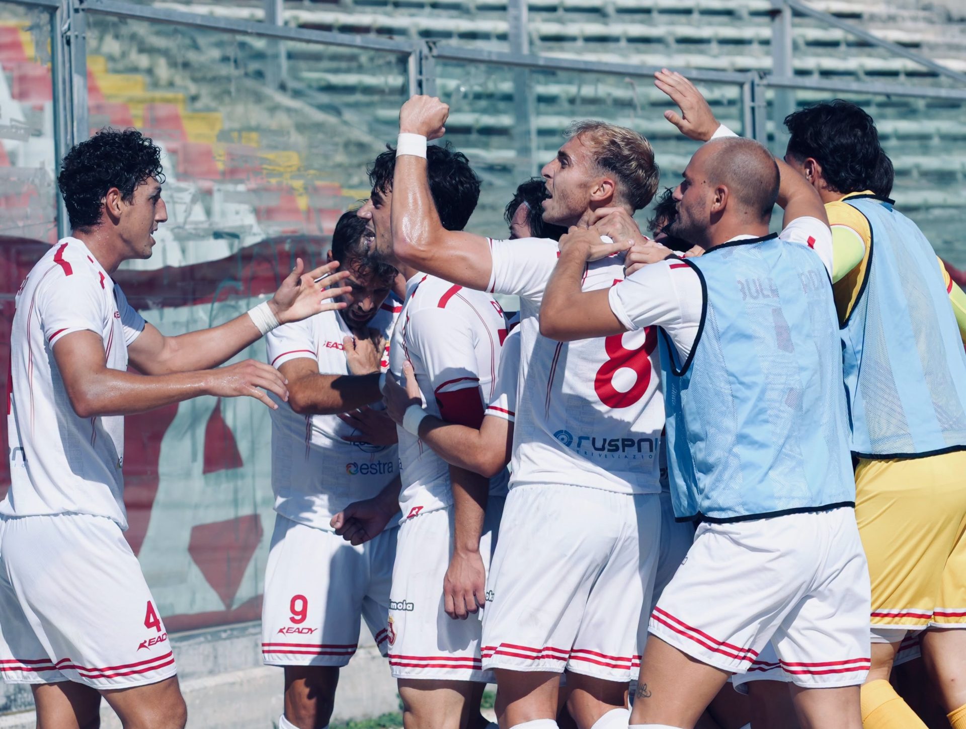 Doppio vantaggio, poi la beffa al 94′: Ancona-L’Aquila finisce 2-2