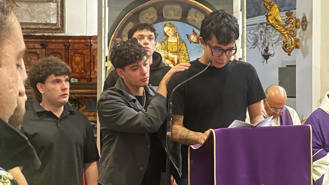 amici stefano marrese funerale san severino (4)