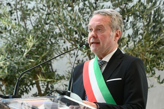 antonelli stefano consiglio straordinario muccia sisma